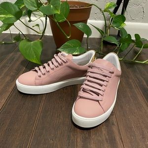 Burberry Sneakers